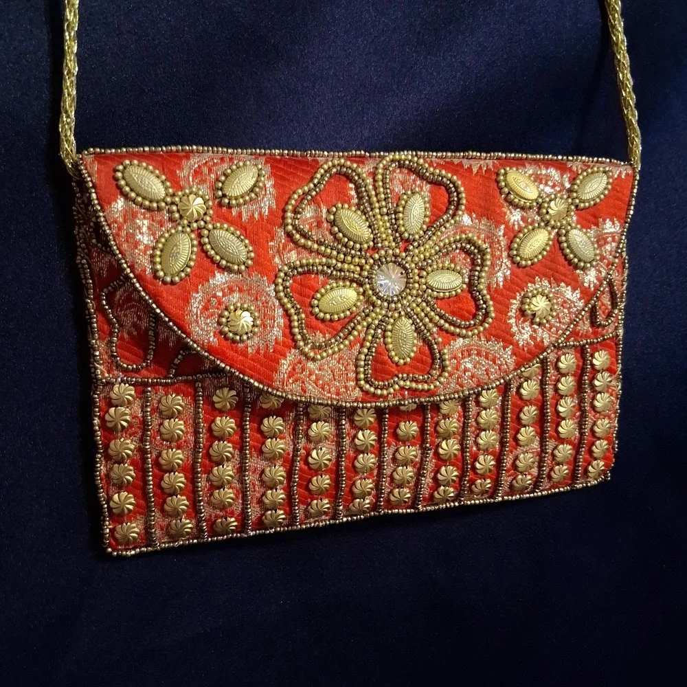 Red Gold Beaded Floral Clutch Crossbody Shoulder Bag Purse Asian Style EUC
